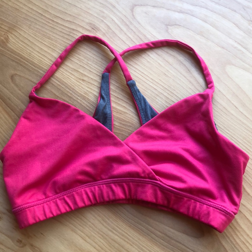 Manduka sports bra
